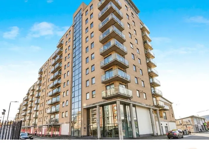 Victoria Place